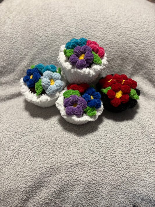 Custom flower pots
